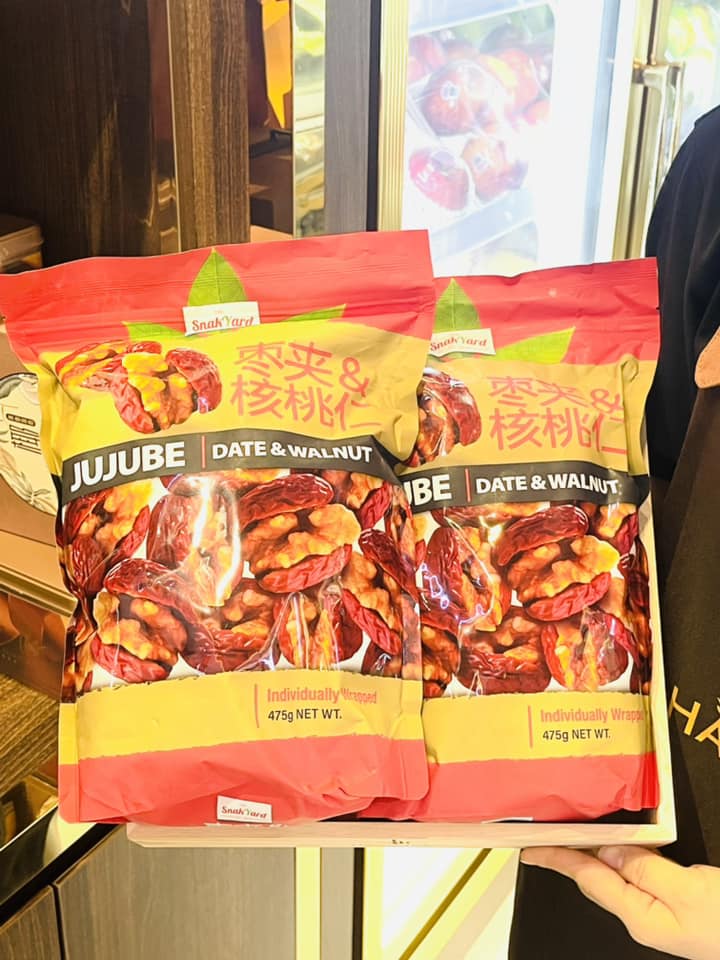 TÁO ĐỎ KẸP HẠT ÓC CHÓ - Hình ảnh 3