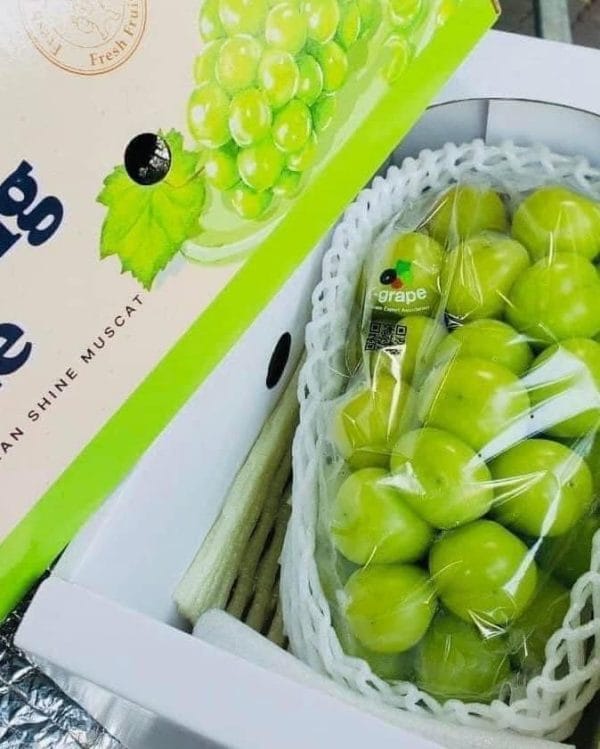 Nho Sữa Hàn Thùng 1 Chùm 1kg -1,2kg - Hình ảnh 3