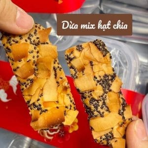 BÁNH DỪA HẠT CHIA