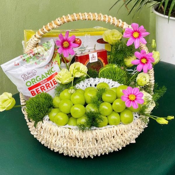 GIỎ HOA QUẢ BIẾU TẶNG 11