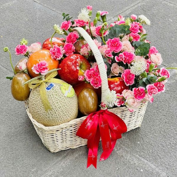 GIỎ HOA QUẢ BIẾU TẶNG 18