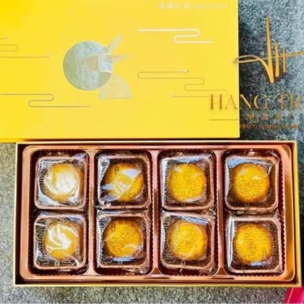Bánh Trung Thu Lava Thỏ Vàng hộp 8 bánh